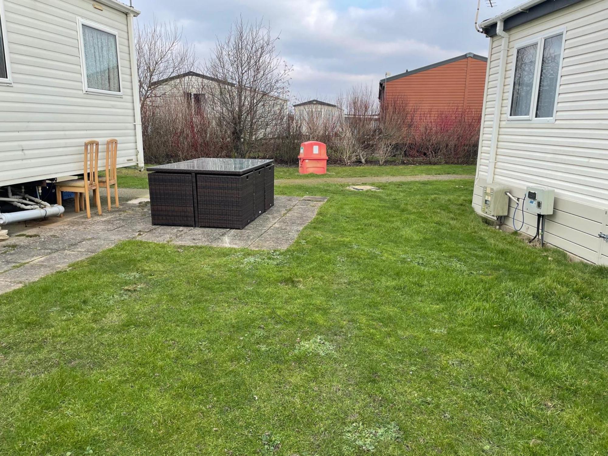 Cozy Camber Caravan 3 Bedroom Retreat With Decking Rye Exteriör bild